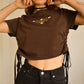 T-shirt vintage brun chocolat avec lacets sur les côtés et broderie fait à la main par l’artiste et désigner québécoise Caroline Auger